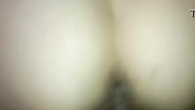 Özbek güzeli, leziz götüyle delik deşik ediliyor.